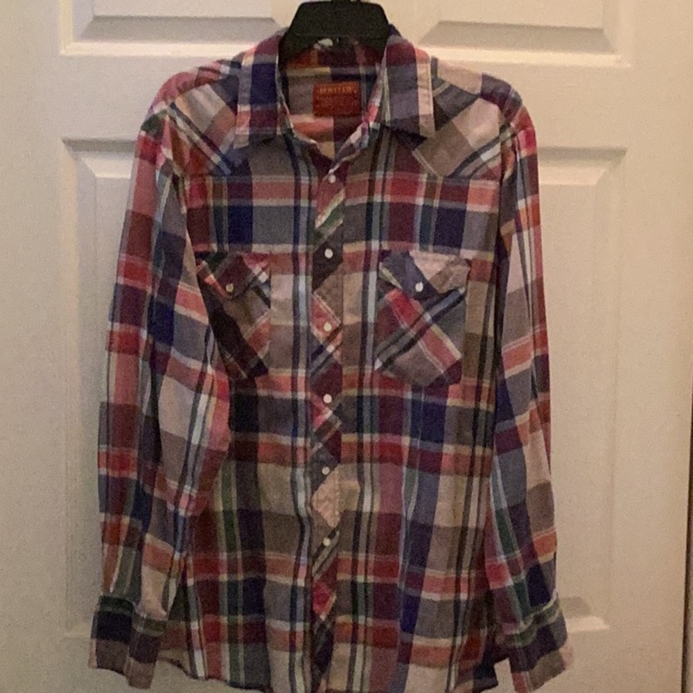 🤠Rustler Ranchwear Pearl Snap button Up~Size Large Fun to Wear ~Western~🤠
